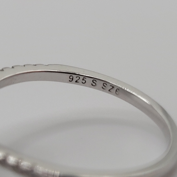 925 sterling silver mermaid themed ring with Blue accent Stone. Size 6 - Picture 7 of 13